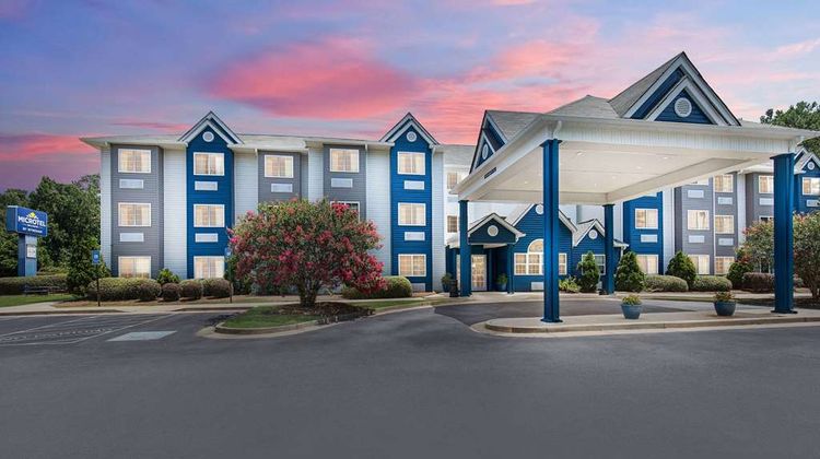 Microtel Inn & Suites Columbus North Exterior