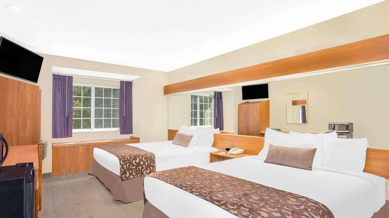 <b>Microtel Inn/Suites by Wyndham Beckley E Room</b>. Images powered by <a href="https://iceportal.shijigroup.com/" title="IcePortal" target="_blank">IcePortal</a>.