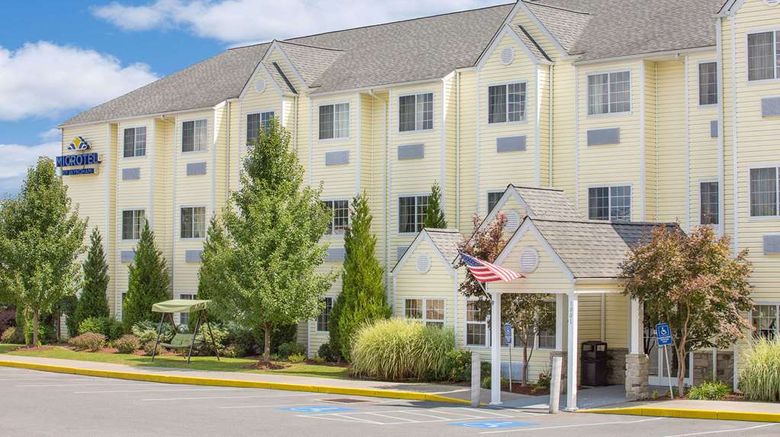Microtel Inn/Suites by Wyndham Beckley E Exterior. Images powered by <a href="https://iceportal.shijigroup.com" target="_blank" rel="noopener">Ice Portal</a>.