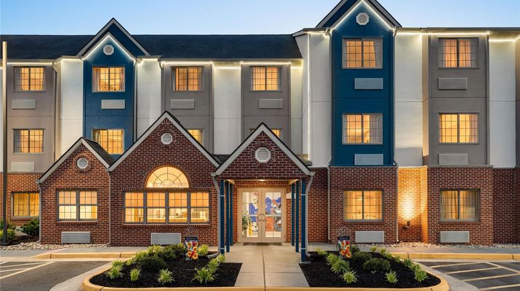 Microtel Inn & Suites Culpeper Exterior