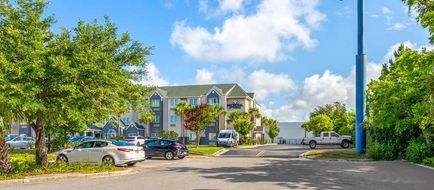 Microtel Inn & Suites Panama City Exterior