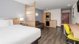 Microtel Inn & Suites Panama City Suite