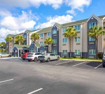 Microtel Inn & Suites Panama City Exterior