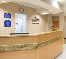 Microtel Inn & Suites Plattsburgh Lobby