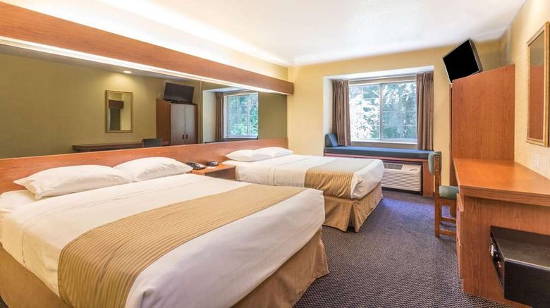 <b>Microtel Inn & Suites by Wyndham Ocala Room</b>. Images powered by <a href="https://iceportal.shijigroup.com/" title="IcePortal" target="_blank">IcePortal</a>.