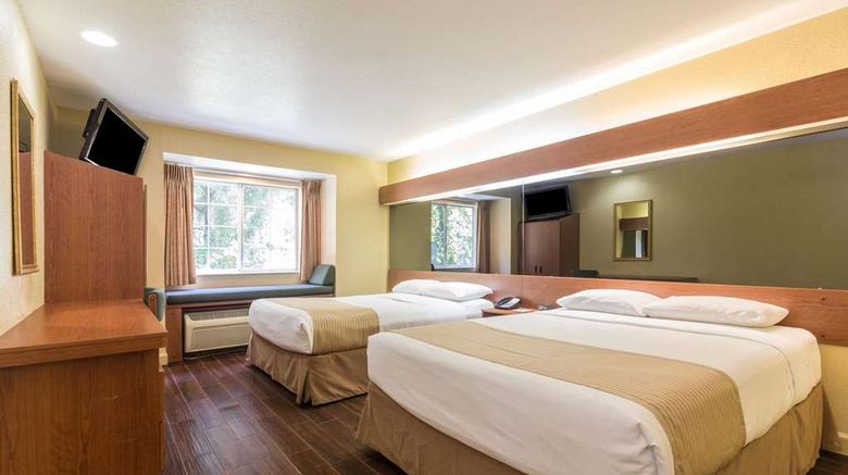 <b>Microtel Inn & Suites by Wyndham Ocala Room</b>. Images powered by <a href="https://iceportal.shijigroup.com/" title="IcePortal" target="_blank">IcePortal</a>.