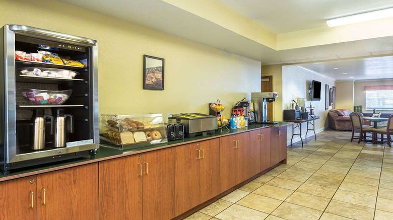 <b>Microtel Inn & Suites by Wyndham Ocala Other</b>. Images powered by <a href="https://iceportal.shijigroup.com/" title="IcePortal" target="_blank">IcePortal</a>.