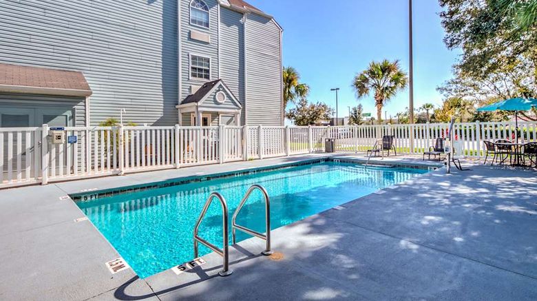<b>Microtel Inn & Suites Zephyrhills Pool</b>. Images powered by <a href="https://iceportal.shijigroup.com/" title="IcePortal" target="_blank">IcePortal</a>.