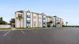 Microtel Inn & Suites Zephyrhills Exterior