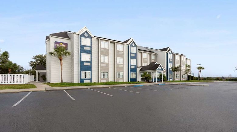 <b>Microtel Inn & Suites Zephyrhills Exterior</b>. Images powered by <a href="https://iceportal.shijigroup.com/" title="IcePortal" target="_blank">IcePortal</a>.