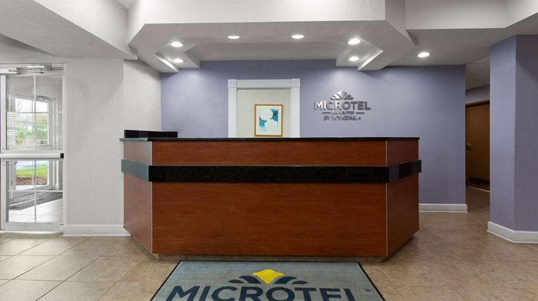 <b>Microtel Inn & Suites Zephyrhills Lobby</b>. Images powered by <a href="https://iceportal.shijigroup.com/" title="IcePortal" target="_blank">IcePortal</a>.