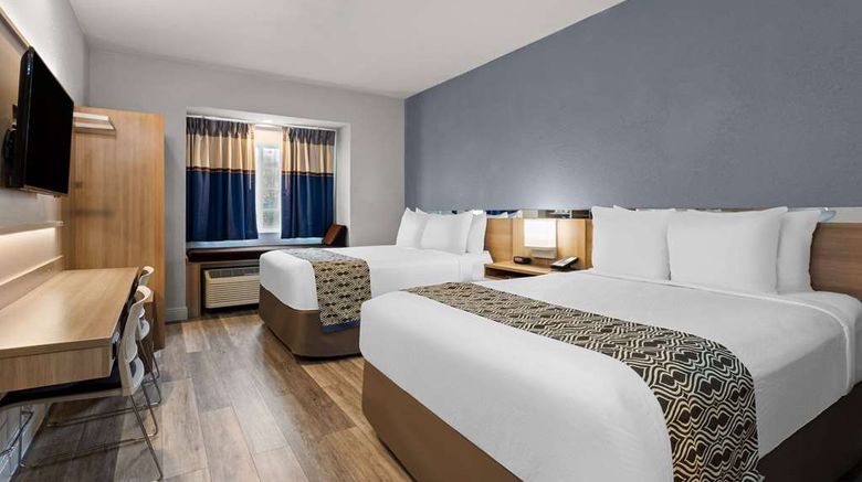 <b>Microtel Inn & Suites Zephyrhills Suite</b>. Images powered by <a href="https://iceportal.shijigroup.com/" title="IcePortal" target="_blank">IcePortal</a>.