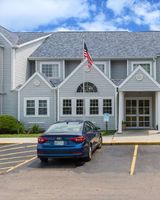 Microtel Inn & Suites Riverside