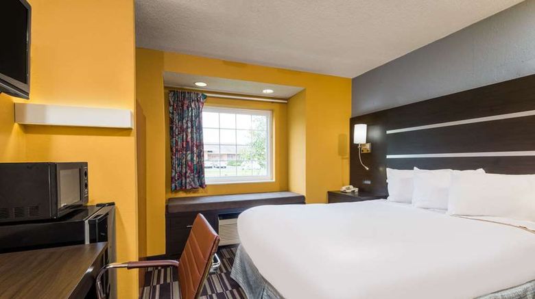 <b>Microtel Inn & Suites Riverside Room</b>. Images powered by <a href="https://iceportal.shijigroup.com/" title="IcePortal" target="_blank">IcePortal</a>.