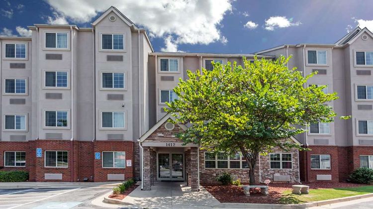 Microtel Inn & Suites by Wyndham Conyers Exterior