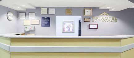 Microtel Inn & Suites by Wyndham Conyers Lobby