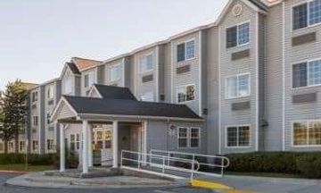 Baymont Inn & Suites Anchorage Airport