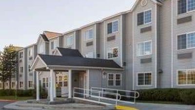 Baymont Inn & Suites Anchorage Airport