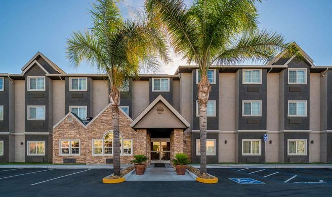 Microtel Inn & Suites by Wyndham Tracy Exterior