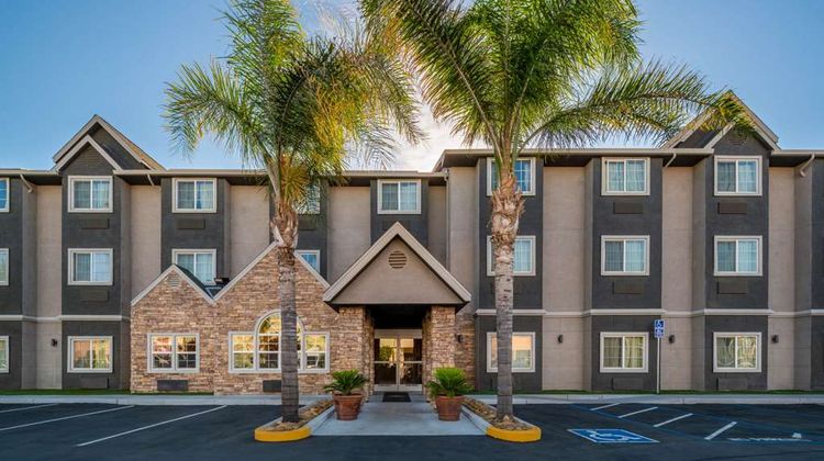 Microtel Inn & Suites by Wyndham Tracy Exterior