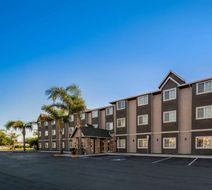 Microtel Inn & Suites by Wyndham Tracy Exterior