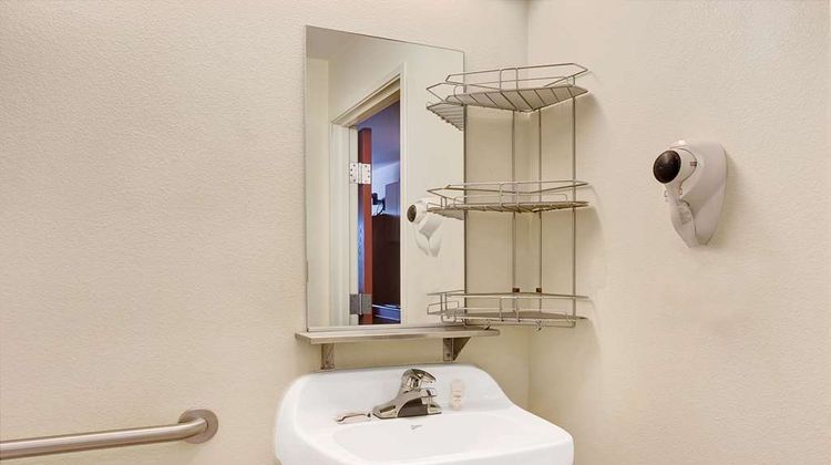 Microtel Inn & Suites Indianapolis Arpt Room