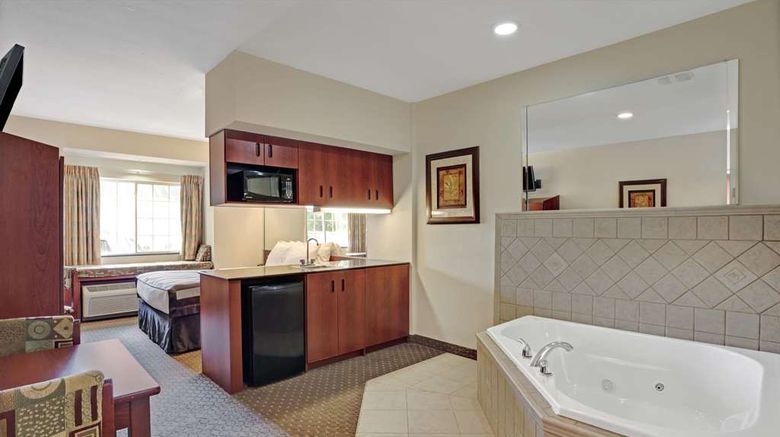 <b>Microtel Inn & Suites Indianapolis Arpt Suite</b>. Images powered by <a href="https://iceportal.shijigroup.com/" title="IcePortal" target="_blank">IcePortal</a>.