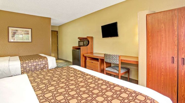 Microtel Inn & Suites by Wyndham Mason Room