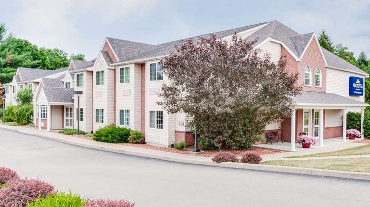 Microtel Inn & Suites Olean/Allegany Exterior