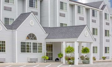 Microtel Inn/Suites by Wyndham Gassaway