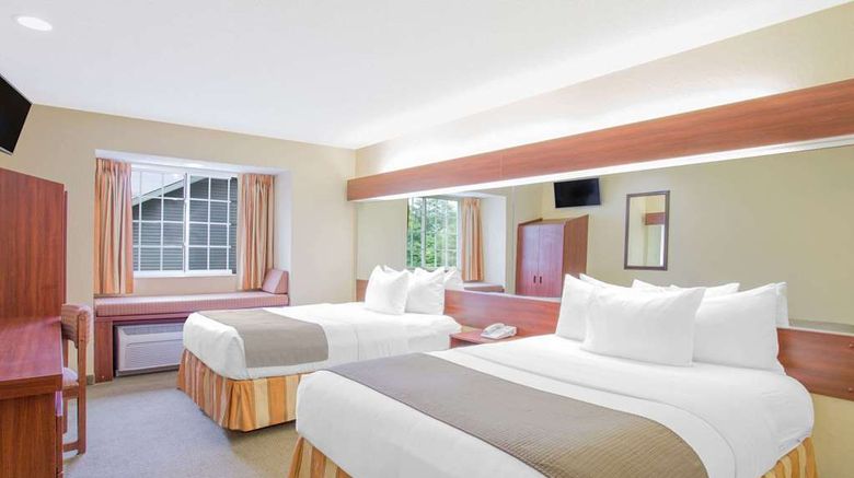 <b>Microtel Inn/Suites by Wyndham Gassaway Room</b>. Images powered by <a href="https://iceportal.shijigroup.com/" title="IcePortal" target="_blank">IcePortal</a>.