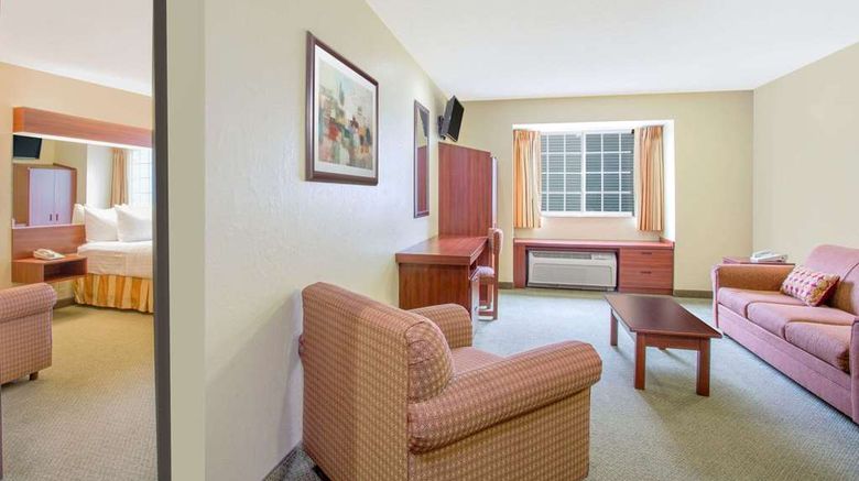 <b>Microtel Inn/Suites by Wyndham Gassaway Room</b>. Images powered by <a href="https://iceportal.shijigroup.com/" title="IcePortal" target="_blank">IcePortal</a>.