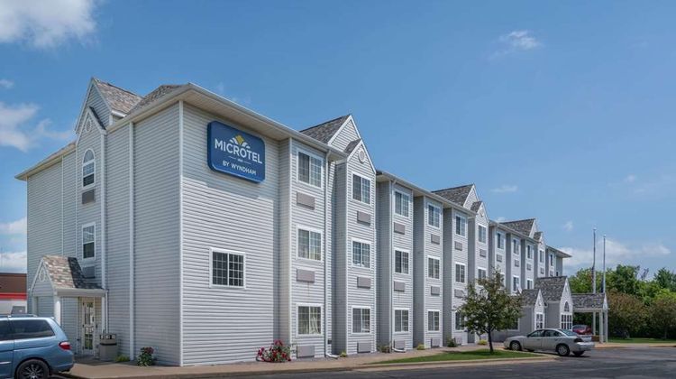Microtel Inn by Wyndham Onalaska Exterior