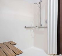 Microtel Inn by Wyndham Onalaska Room