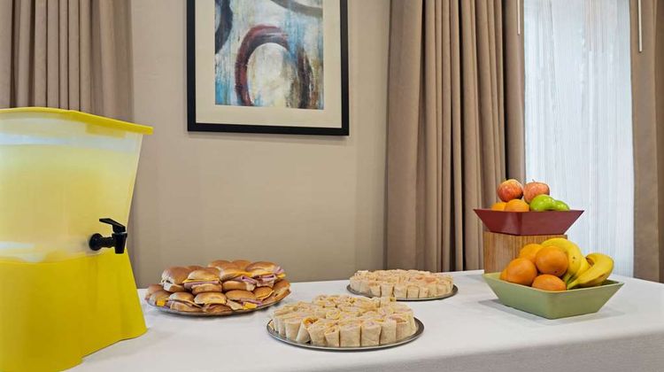 Hawthorn Extended Stay by Wyndham Decatur Restaurant