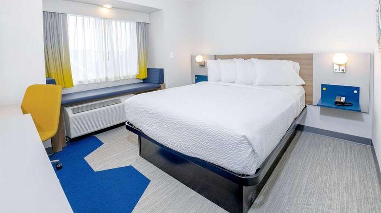 <b>Microtel Inn & Suites Springville Room</b>. Images powered by <a href="https://iceportal.shijigroup.com/" title="IcePortal" target="_blank">IcePortal</a>.