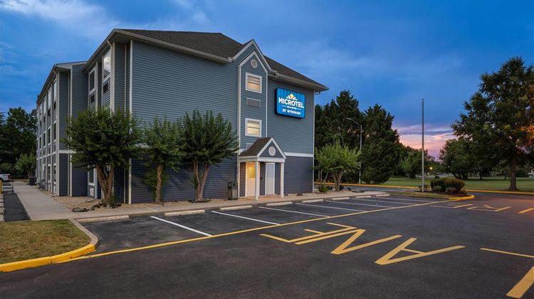 Microtel Inn & Suites Salisbury Exterior