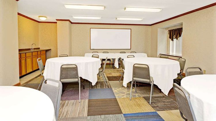 Microtel Inn/Suites Cincinnati Arpt Meeting