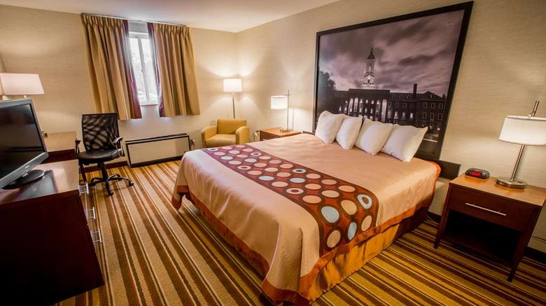 <b>Super 8 by Wyndham State College Room</b>. Images powered by <a href="https://iceportal.shijigroup.com/" title="IcePortal" target="_blank">IcePortal</a>.