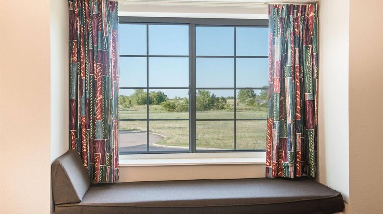 <b>Microtel Inn & Suites-Wyndham Claremore Room</b>. Images powered by <a href="https://iceportal.shijigroup.com/" title="IcePortal" target="_blank">IcePortal</a>.