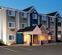 Microtel Inn & SuitesRapid City Exterior