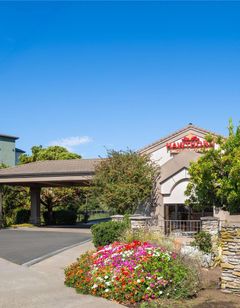 Hawthorn Suites by Wyndham Napa Valley