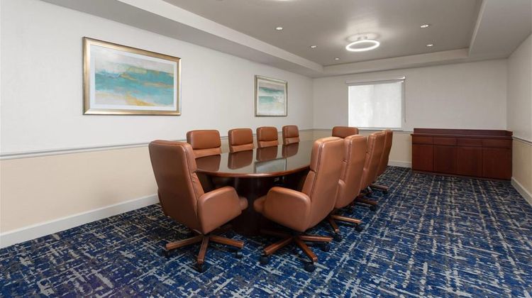 Hawthorn Extended Stay by Wyndham Naples Meeting