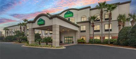 Wingate by Wyndham Destin Exterior