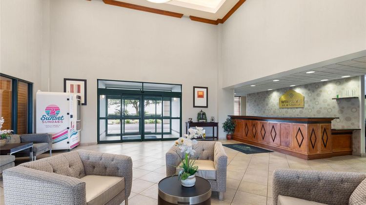 Wingate by Wyndham Destin Lobby