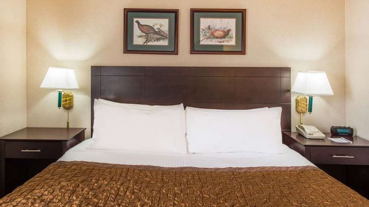 Hawthorn Extended Stay by Wyndham El Paso Suite
