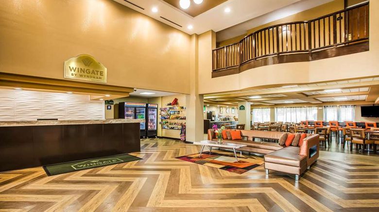 <b>Wingate by Wyndham Galleria Atlanta Lobby</b>. Images powered by <a href="https://iceportal.shijigroup.com/" title="IcePortal" target="_blank">IcePortal</a>.