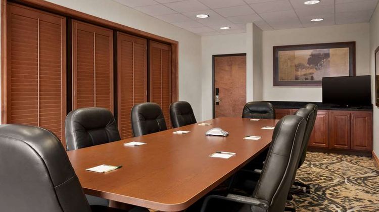 Wingate by Wyndham Bentonville Airport Meeting