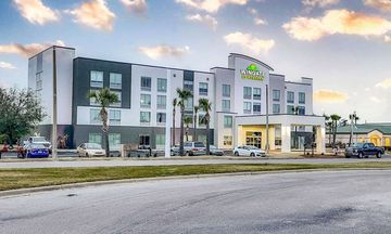 Wingate by Wyndham Panama City Area