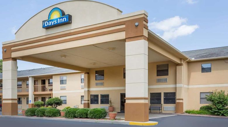 Days Inn Fordyce Exterior. Images powered by <a href="https://iceportal.shijigroup.com" target="_blank" rel="noopener">Ice Portal</a>.